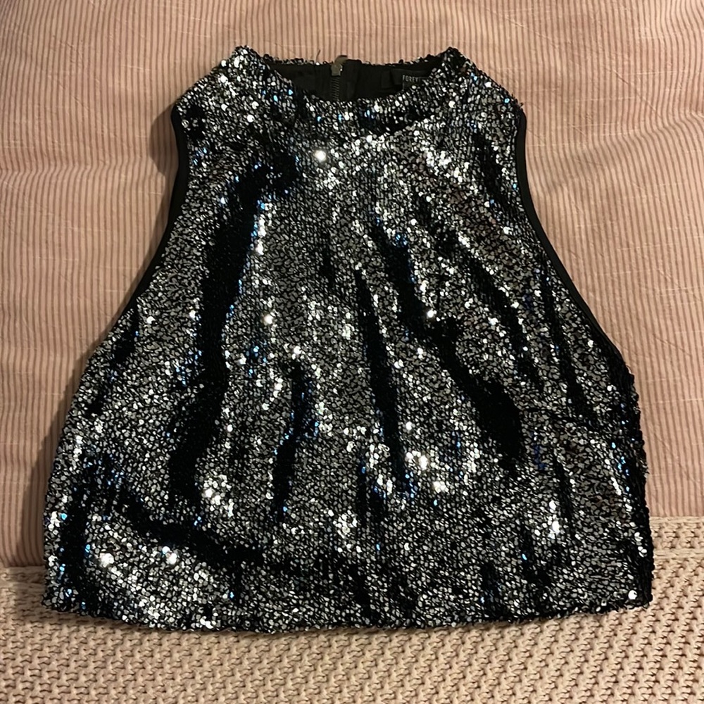 Forever 21 Sequin Cropped top